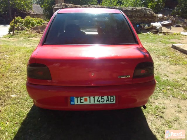 Mazda 121
