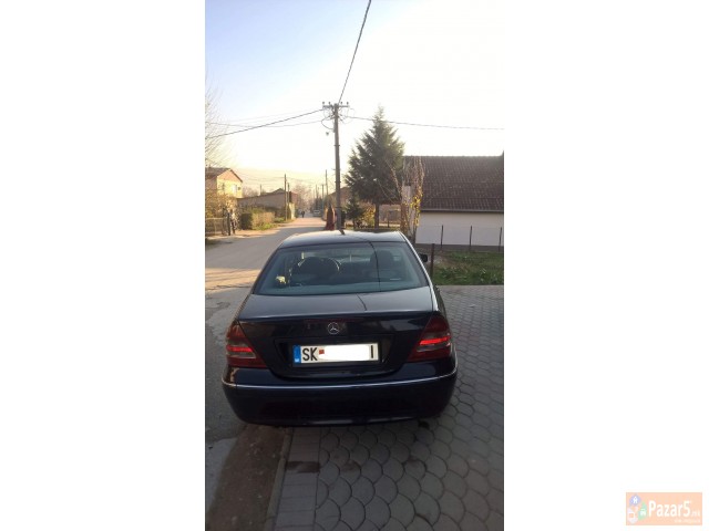 Mercedes C220 