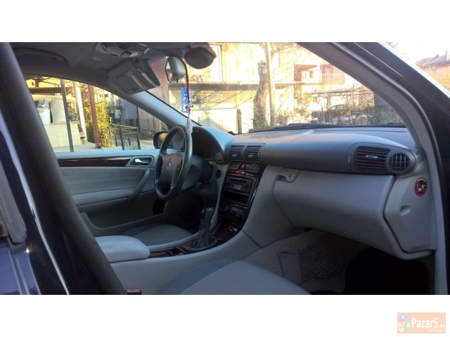 Mercedes C220 