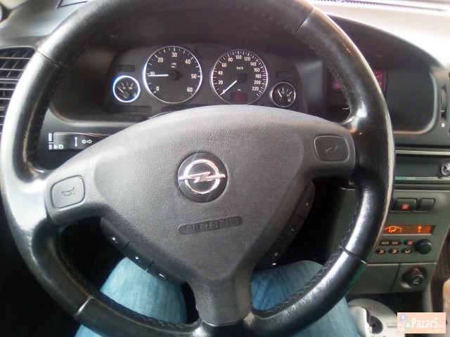 Opel Zafira 2.2dti 2005 God