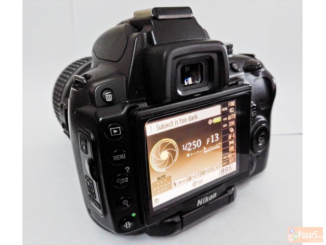 Nikon D5000 + Nikkor 18-55mm Itno !!!
