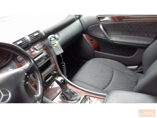 Mercedes C 220  /2001