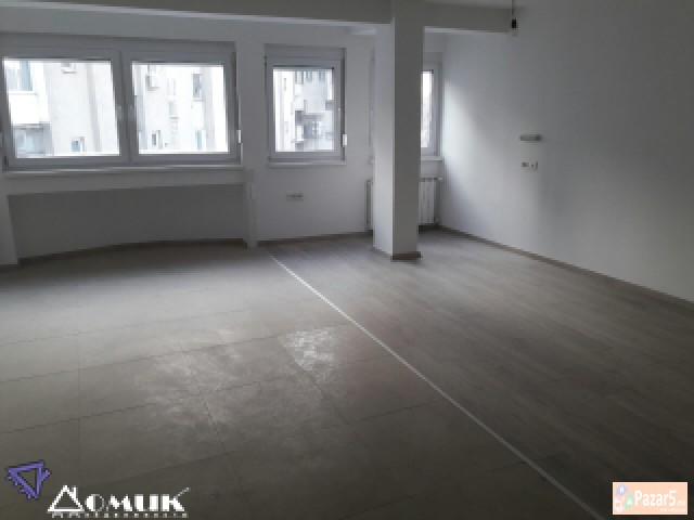 Domik Izdava Deloven Prostor Vo Centar