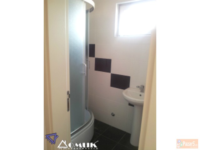 Domik Prodava Nov 3 Soben Stan Vo Debar Maalo