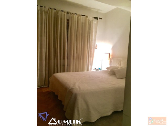 Domik Prodava Nov 3 Soben Stan Kaj Univerzlna Za 1