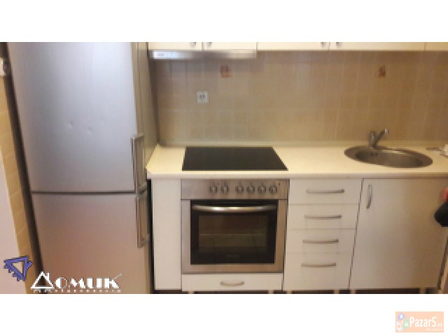 Domik Izdava Nov 2 Soben Stan Pozadi Univerzalna