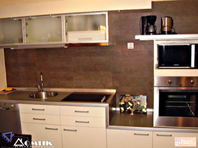 Domik Izdava 2 Soben Lux. Namesten Stan Vo Centar