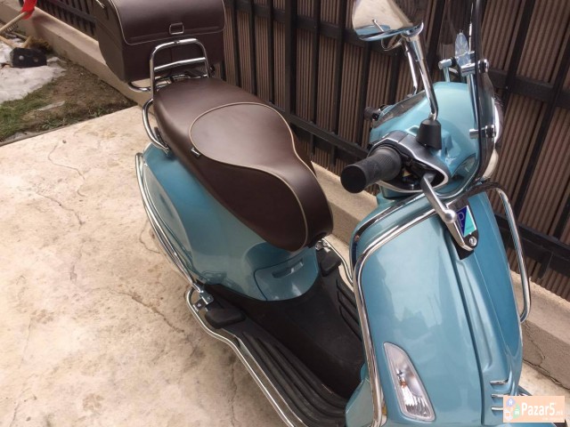 Продавам Piaggio Primavera 50cc (70th Aniversary)