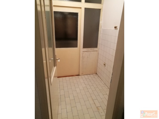 Се продава стан 