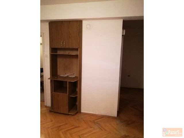 Се продава стан 