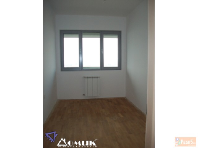 Domik Prodava Nov 3 Soben Stan Vo City Tower