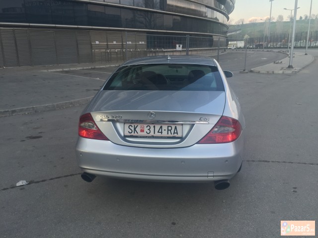 Se Prodava Mercedes 320 Cls