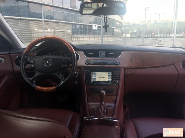 Se Prodava Mercedes 320 Cls