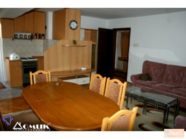 Domik Prodava Nov 2 Soben Stan So Garaza Kaj Cesma