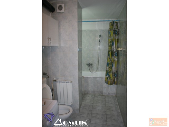 Domik Prodava Nov 2 Soben Stan So Garaza Kaj Cesma