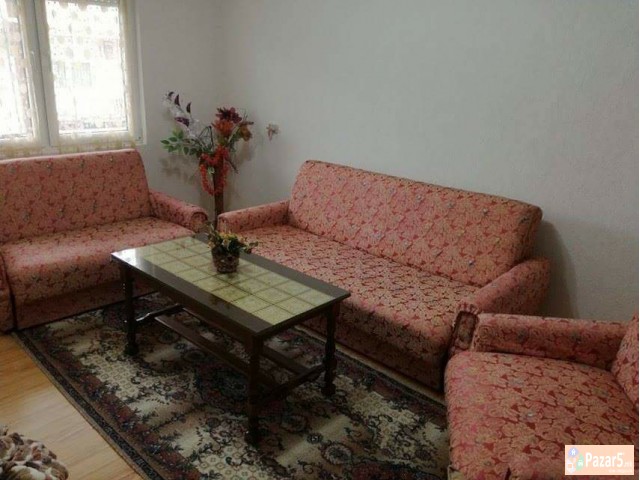 Se Prodava Garnitura