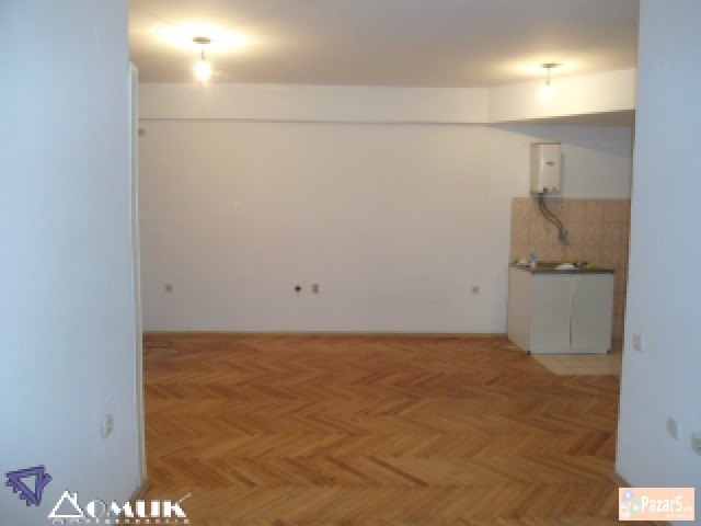 Domik Prodava Nov 2 Soben Stan Vo Kisela Voda