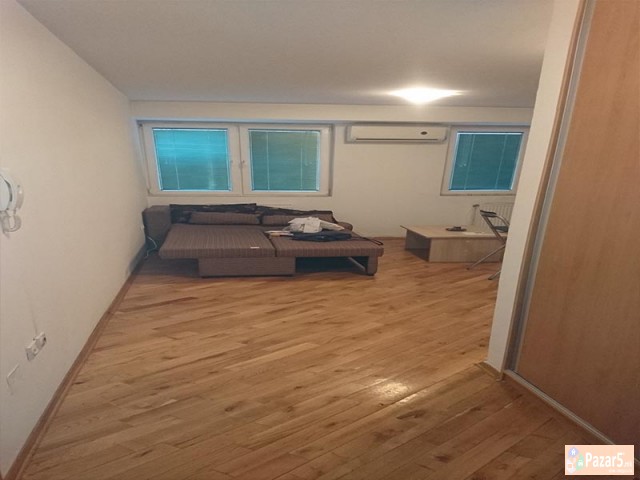 Se Iznajmuva Garsonjera Vo Kisela Voda