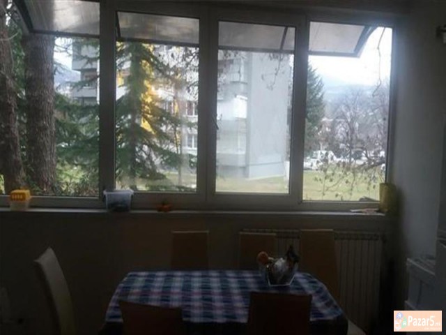 Se Iznajmuva Dvosoben Stan Vo Taftalidze 2