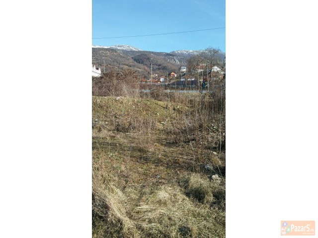 продавам плац во н.Рача Охрид