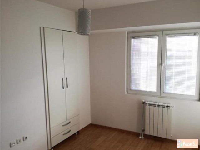 Se Izdava Prazen Dvosoben Stan Vo Aerodrom