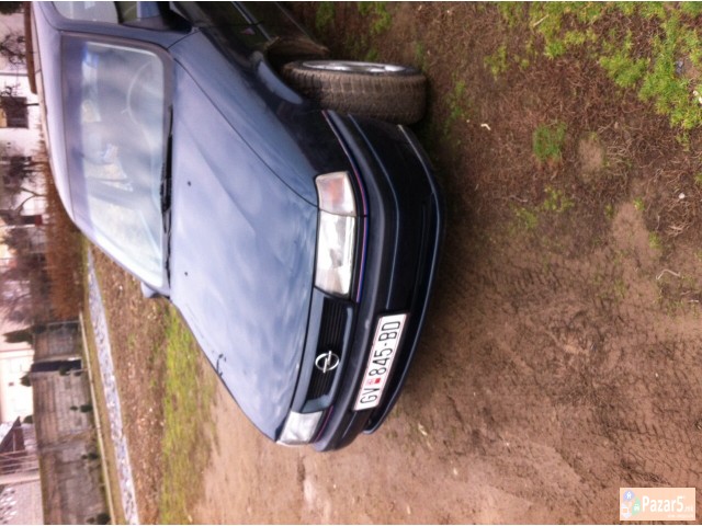 Opel Vectra 2.0i -94