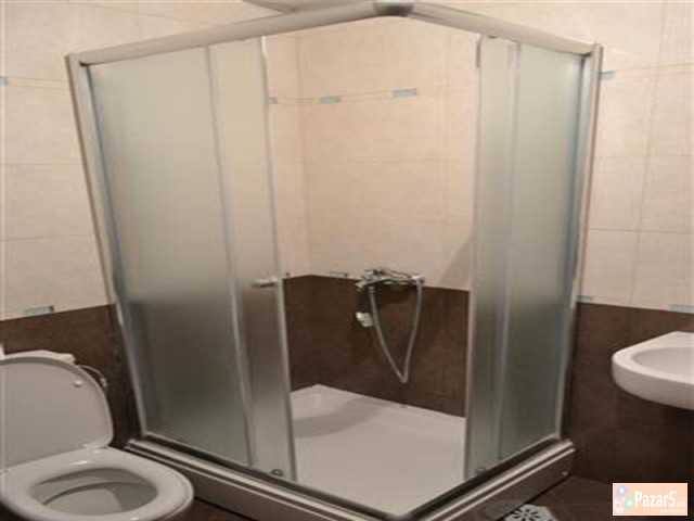 Se Iznajmuva Dvosoben Stan Vo Kozle