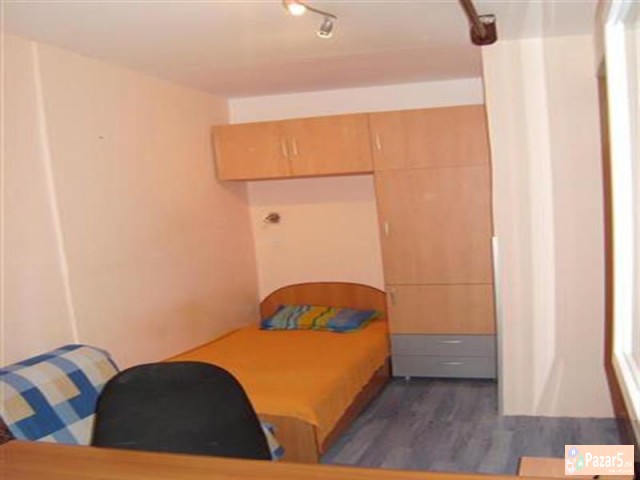 Se Izdava 4-soben Stan Vo Aerodrom