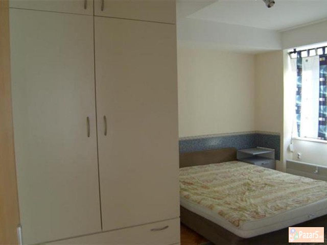 Se Izdava 4-soben Stan Vo Aerodrom