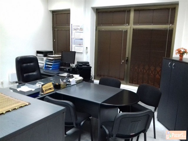 ИТНО СЕ ПРОДАВА ДЕЛОВЕН ПРОСТОР ВО НАС.11 ОКТОМВРИ