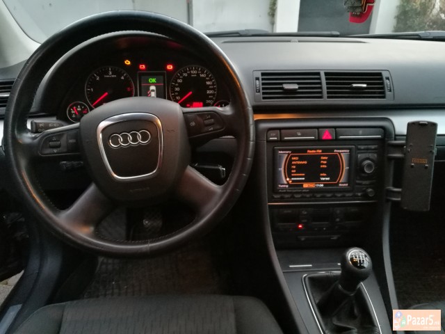 Audi A4 2.0tdi 140ks 2006god