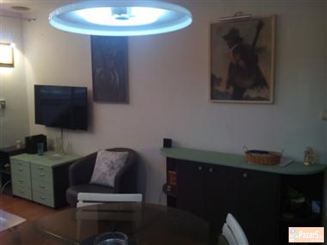  Moderen Stan Po Ekstra Cena Vo Crniche