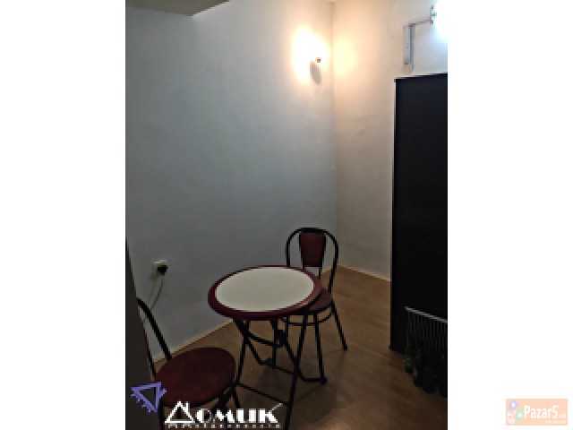 Domik Izdava Namestena Garsonjera Vo Novo Lisice