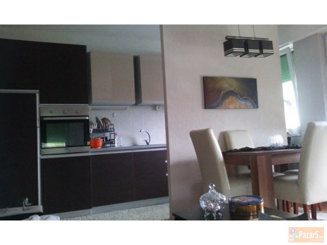 Prodavam Odlicen Stan Vo Pripor