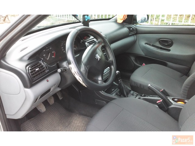 Pegeot 406 20 Hdi Vo Odlicna Sostojba Se Mu Raboti