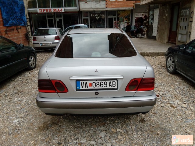 Dobro ZaÇuvan Mercedes E220 D