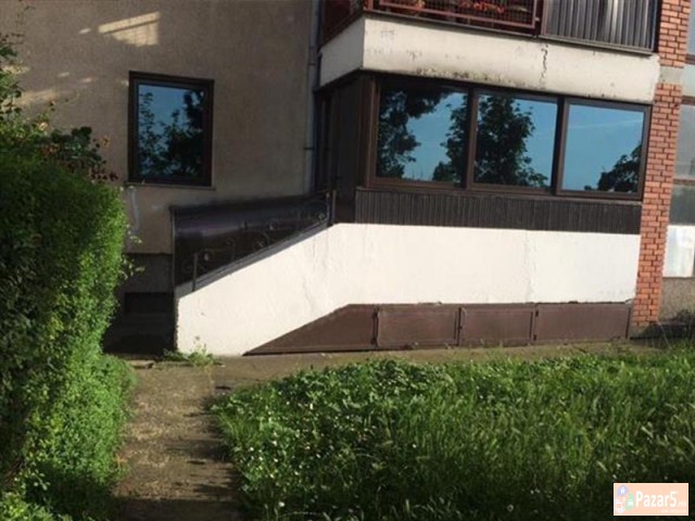 Se Izdava Trosoben Stan Vo Aerodrom