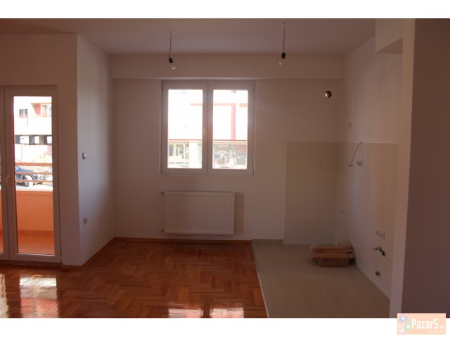 Се продава нов двособен стан во Ѓорче Петров