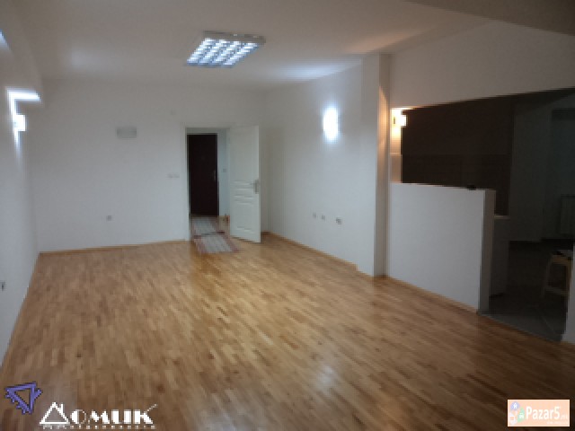 Domik Izdava Ekskluziven Deloven Prostor Vo Centar