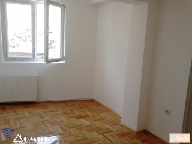 Domik Prodava 3 Soben Nov Stan Kaj Gimnazija Nova