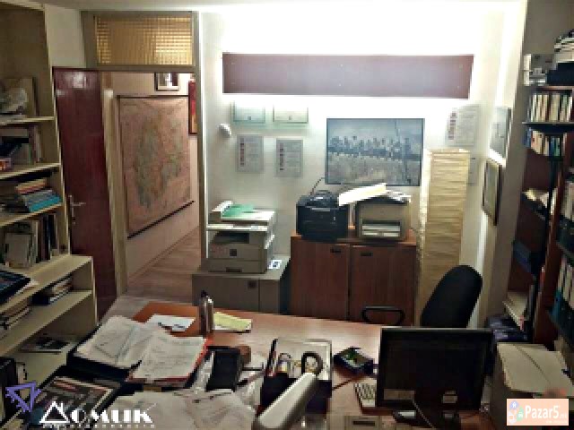 Domik Izdava Deloven Vo Centar Sproti Ramstor