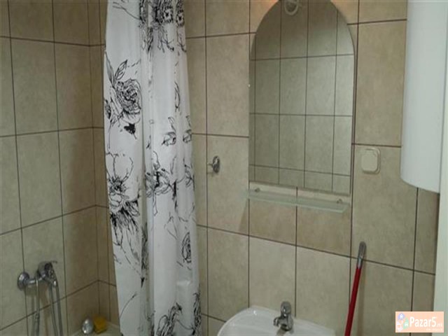 Se Izdava Dvosoben Stan Vo Kapistec