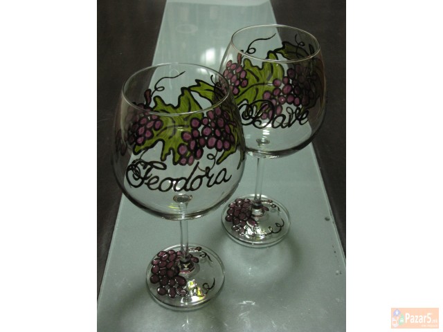 Рачно цртани чаши, готови и по нарачка