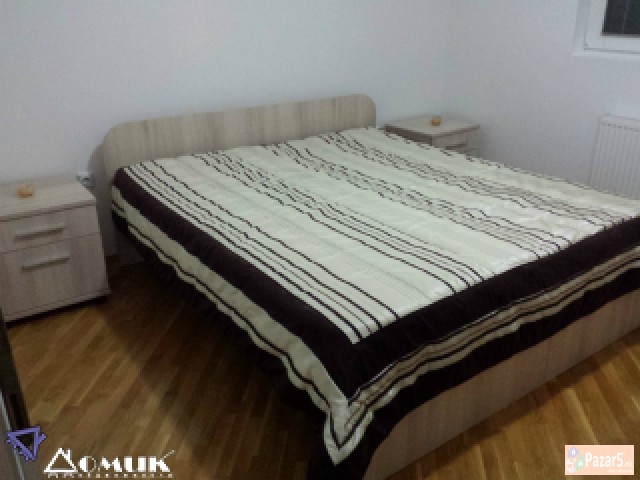 Domik Izdava 3 Soben Luksuzen Stan Vo Crnice