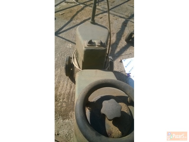 Prodavam Masini Za Poliranje Brusenje Struzenje