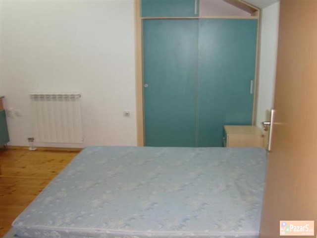 Se Iznajmuva Trosoben Stan Vo Debar Maalo