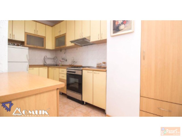 Domik Izdava 2 Soben Stan Kaj Nova Zeleznicka