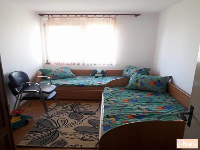 Se Izdava Trosoben Stan Vo Aerodrom