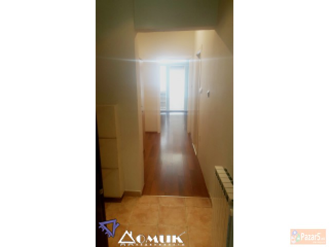 Domik Izdava Nov Namesten Stan Kaj Katolicka