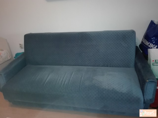 Се продава гарнитурa